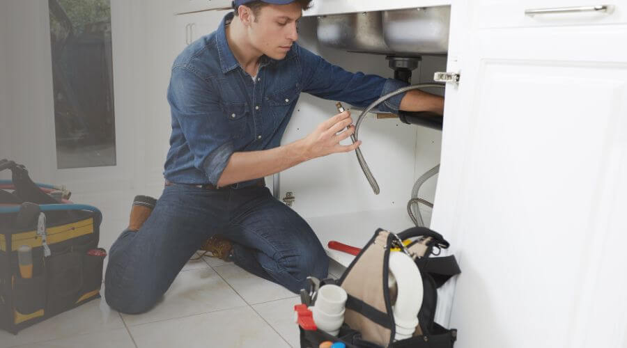 Emergency Leak Repair in Bacliff, TX